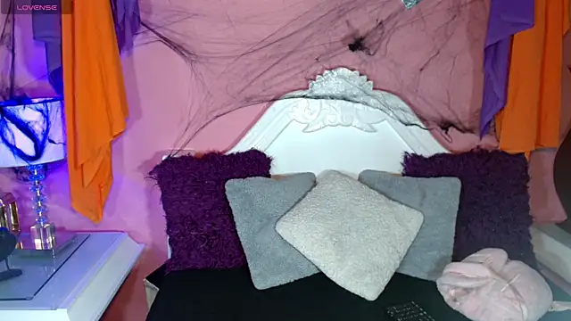  IsabellaRousse online show from November 2025 07:52:02 PM