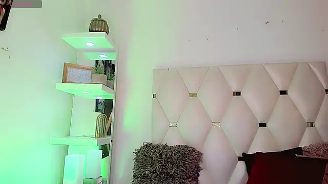  IsabellaRousse online show from January 2026 08:13:02 PM