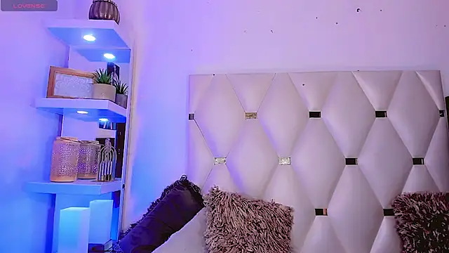  IsabellaRousse online show from March 2026 08:31:02 PM