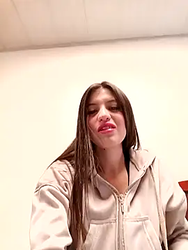 Snapshot of SALOME-28_ chatting on October 2025 02:06:02 PM SALOME-28 online show from October 2025 02:06:02 PM