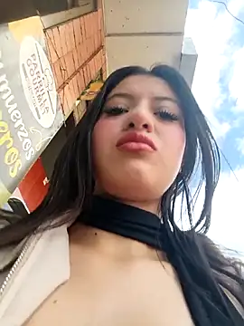 Snapshot of SALOME-28_ chatting on April 2026 02:57:01 PM SALOME-28 online show from April 2026 02:57:01 PM