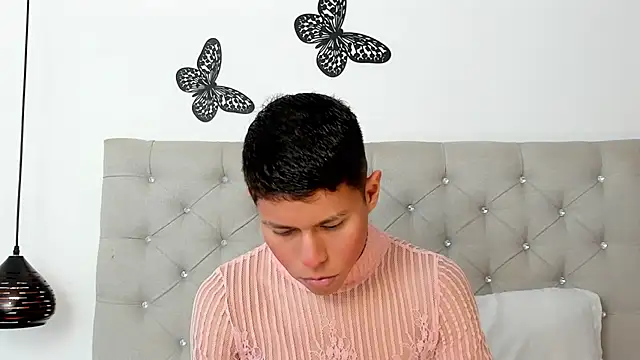 Little liam online show from October 2025 07:26:01 PM