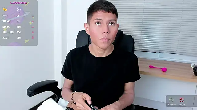 Little liam online show from September 2025 07:09:02 PM