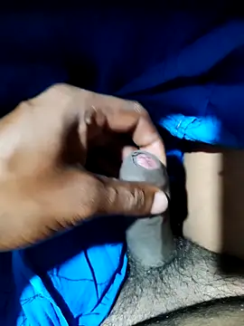 Snapshot of DICKLANKA chatting on October 2025 10:07:01 PM DICKLANKA online show from October 2025 10:07:01 PM