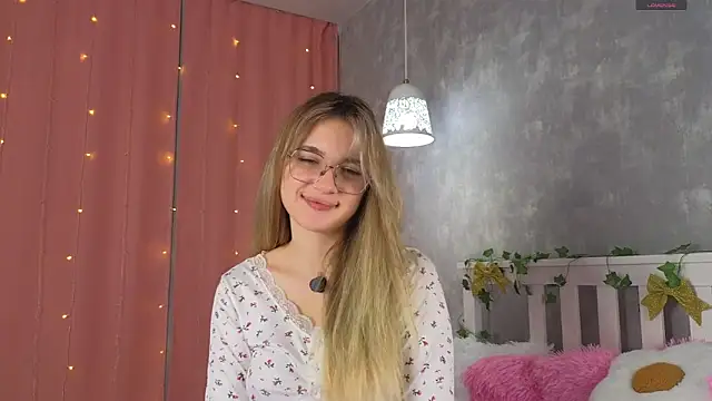 vivyboo111 online show from December 2025 08:03:01 PM