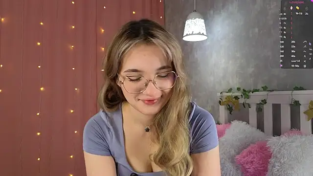 vivyboo111 online show from December 2025 08:22:02 PM