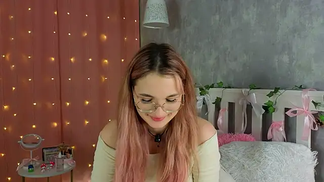 vivyboo111 online show from March 2026 08:15:02 PM