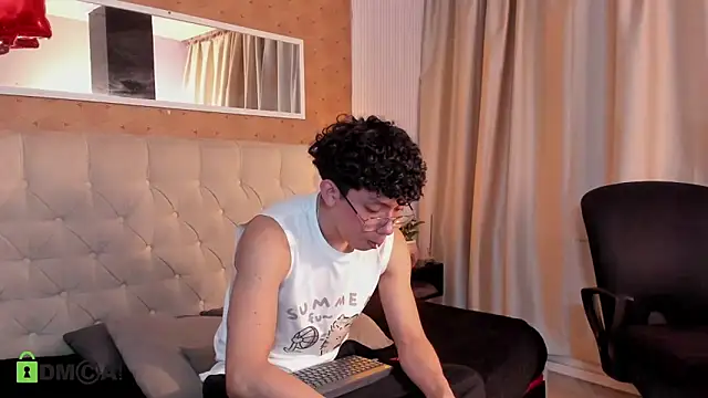 liam twiink online show from February 2026 02:55:02 AM