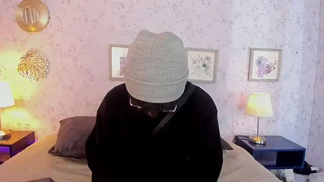 Snapshot of liam_twiink chatting on June 2026 07:09:02 PM liam twiink online show from June 2026 07:09:02 PM