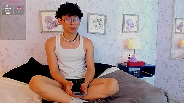 liam twiink online show from March 2026 07:27:02 PM