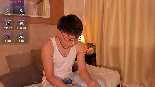 liam twiink online show from October 2025 07:35:01 PM