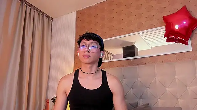 liam twiink online show from February 2026 02:53:01 AM