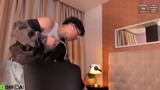 liam twiink online show from March 2026 02:50:02 AM