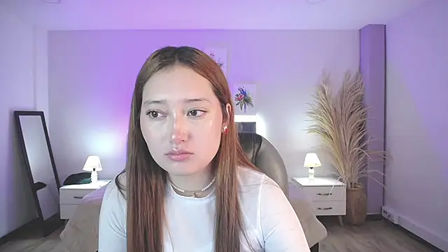 Samara Hilton 2 online show from December 2025 06:42:02 PM