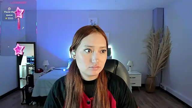 Samara Hilton 2 online show from September 2025 07:43:02 PM