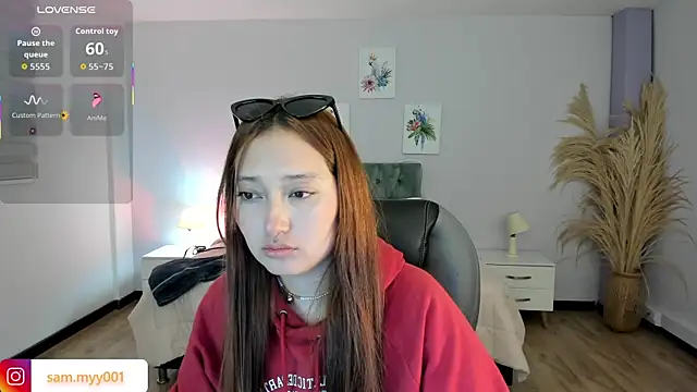 Samara Hilton 2 online show from November 2025 07:30:02 PM