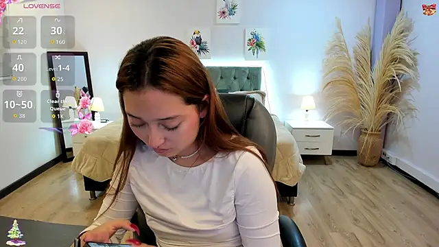 Samara Hilton 2 online show from November 2025 06:41:02 PM