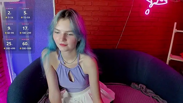 Lika Sky online show from October 2025 04:18:01 PM