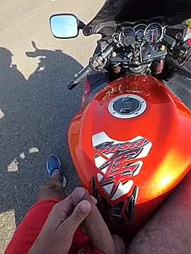 Snapshot of Foxbiker chatting on May 2026 03:07:02 PM Foxbiker online show from May 2026 03:07:02 PM
