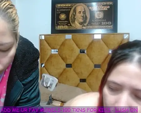 LITTLEKITTY19 online show from February 2026 01:22:02 PM