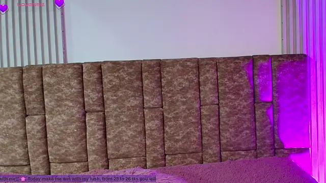 Missdionne curly online show from February 2026 11:21:02 AM