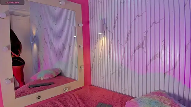 Missdionne curly online show from October 2025 11:55:01 AM