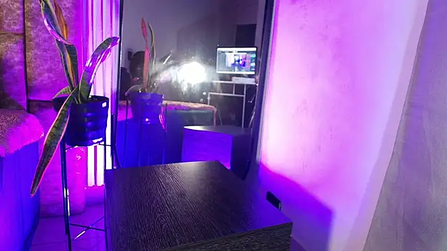 Missdionne curly online show from March 2026 11:32:02 AM