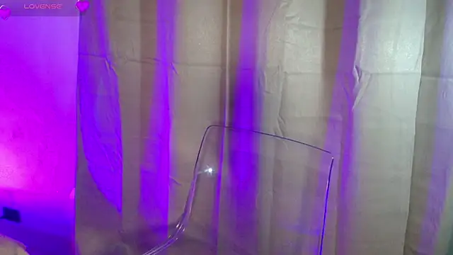 Missdionne curly online show from February 2026 11:21:02 AM