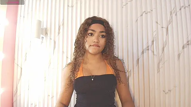 Missdionne curly online show from September 2025 11:49:01 AM