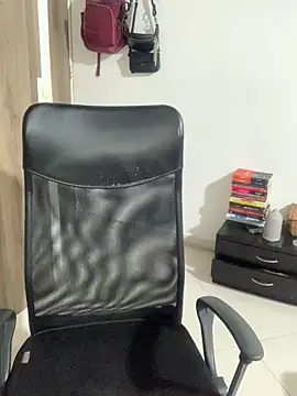 Snapshot of sweet-abbie chatting on October 2025 02:21:01 AM sweet-abbie online show from October 2025 02:21:01 AM