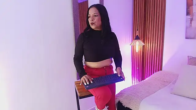 EvaGoddess  online show from June 2026 07:59:02 PM