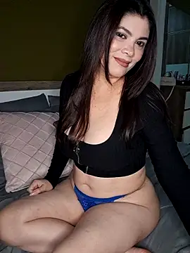 Meli28  online show from November 2025 03:44:01 AM