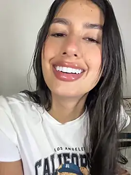 Snapshot of Julieta_Duque chatting on July 2026 03:46:01 AM Julieta Duque online show from July 2026 03:46:01 AM