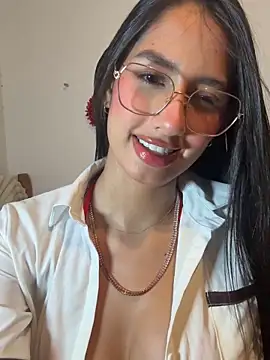 Julieta Duque online show from March 2026 02:41:03 AM