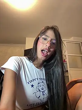 Julieta Duque online show from February 2026 11:59:02 PM