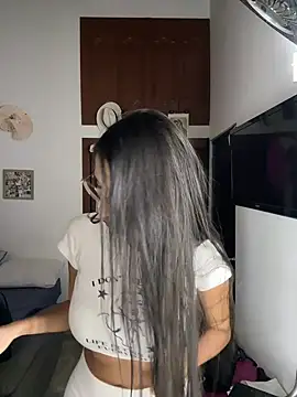 Julieta Duque online show from March 2026 02:12:01 AM