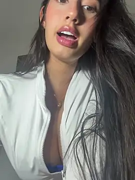 Snapshot of Julieta_Duque chatting on July 2026 03:36:01 AM Julieta Duque online show from July 2026 03:36:01 AM