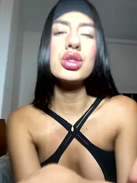 Julieta Duque online show from January 2026 02:50:01 AM