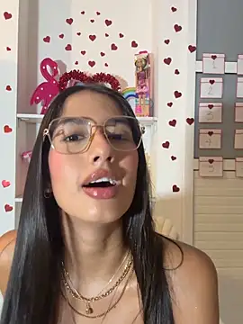 Julieta Duque online show from February 2026 02:33:02 AM