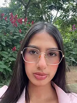 Julieta Duque online show from December 2025 07:41:01 PM