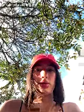 Julieta Duque online show from December 2025 09:26:01 PM