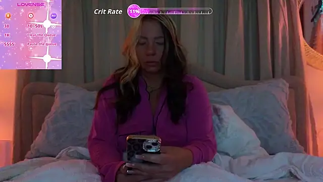 STIFFLERSMOMM online show from March 2026 12:12:01 PM