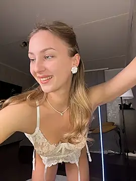 Mally Say online show from February 2026 05:14:02 PM