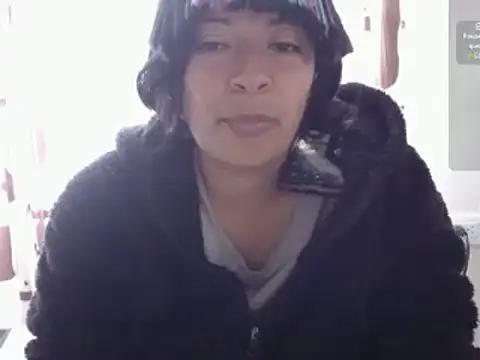 Acelinrose online show from March 2026 02:33:01 PM