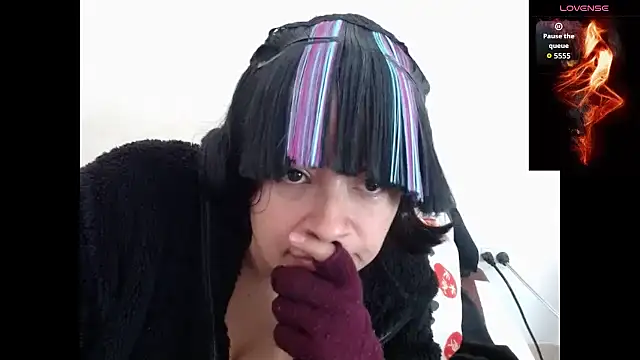 Snapshot of Acelinrose chatting on October 2025 01:11:01 PM Acelinrose online show from October 2025 01:11:01 PM