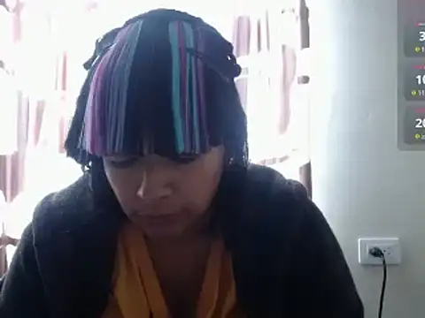 Snapshot of Acelinrose chatting on June 2026 05:17:01 PM Acelinrose online show from June 2026 05:17:01 PM