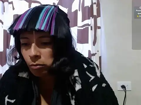 Acelinrose online show from May 2026 10:48:01 PM