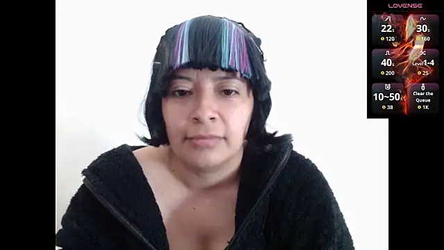 Snapshot of Acelinrose chatting on October 2025 08:53:01 PM Acelinrose online show from October 2025 08:53:01 PM