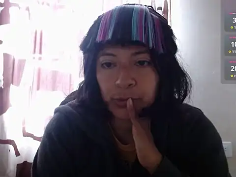 Snapshot of Acelinrose chatting on June 2026 12:44:02 PM Acelinrose online show from June 2026 12:44:02 PM