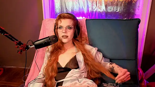 tacodeluxxxe online show from March 2026 01:55:01 AM